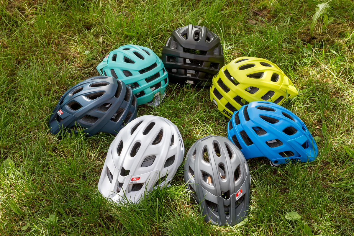 First Look Ixs Trail Rs Enduro Helmet Pinkbike